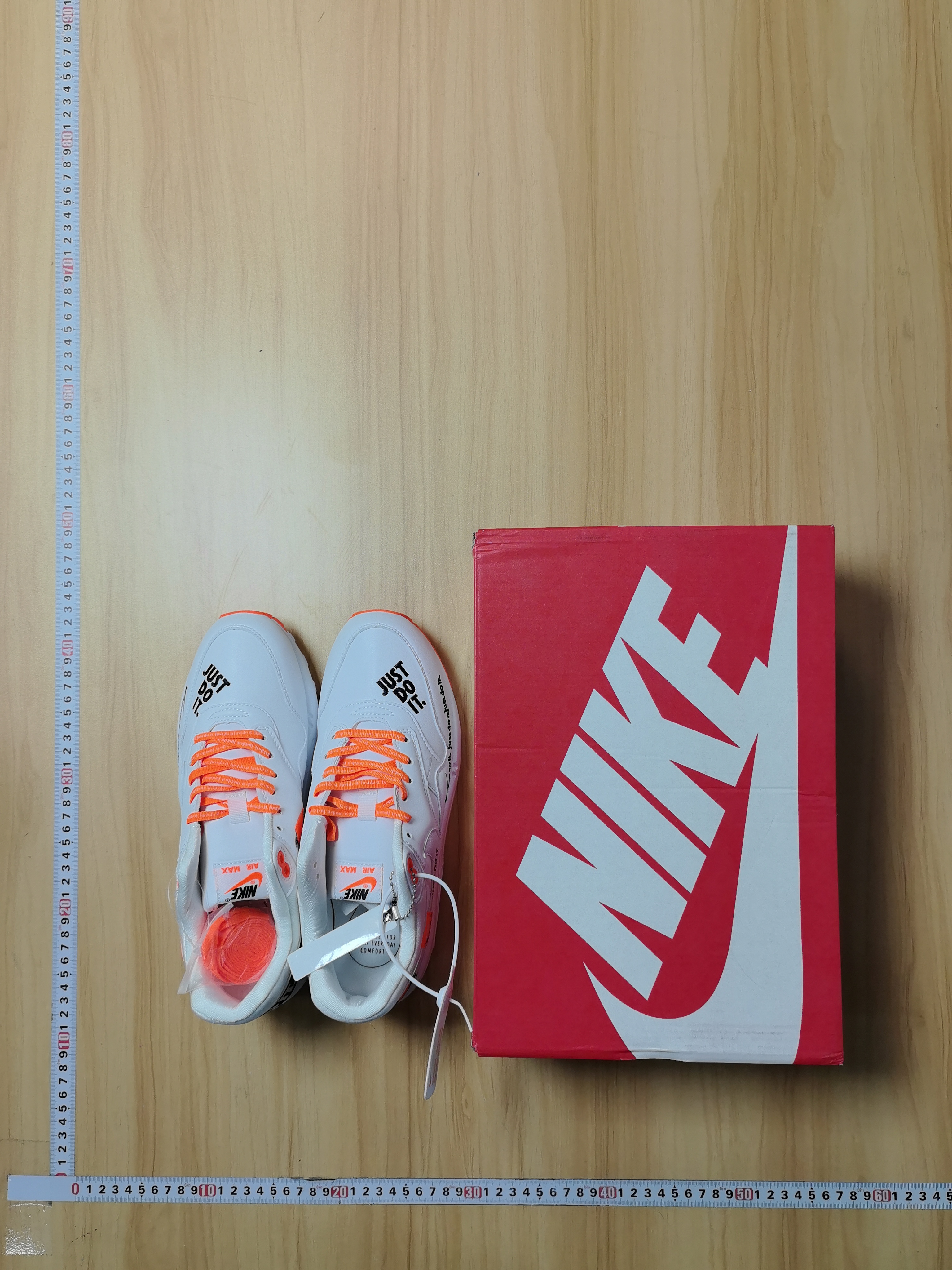 Nike Air Max  1 -1