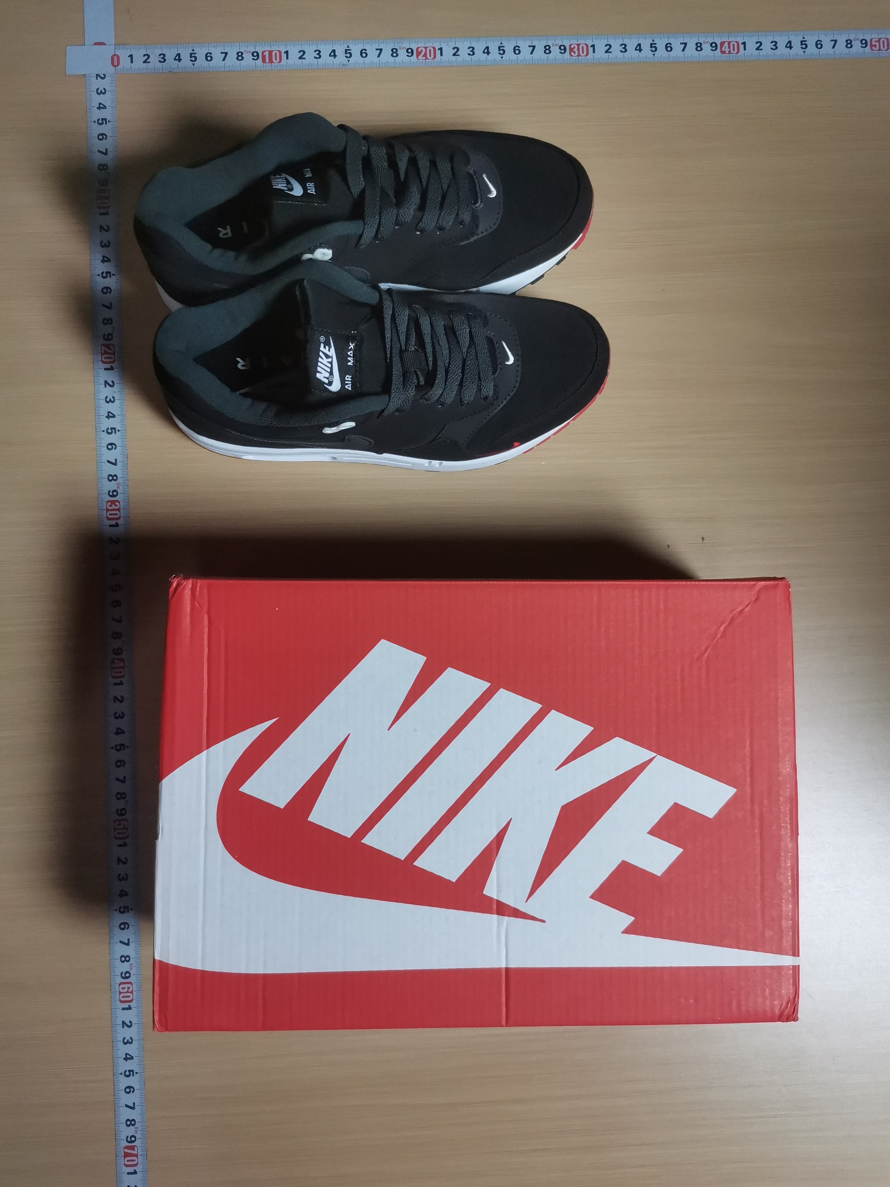 Nike Air Max 1  -2