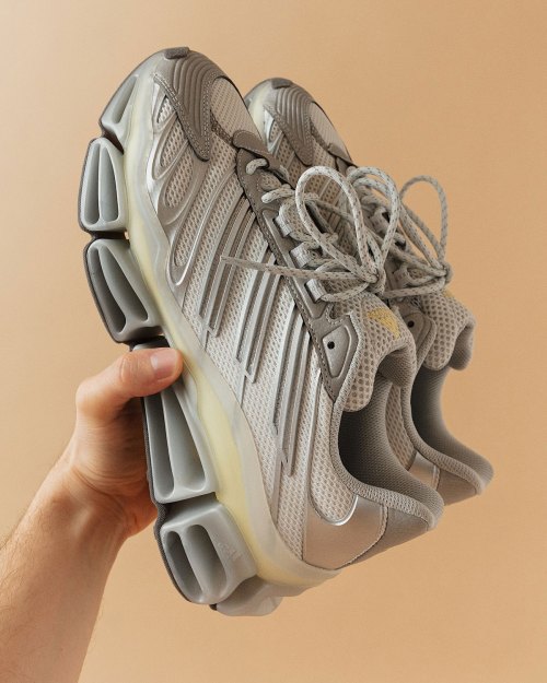 First Look At The adidas Mega X(pic3)