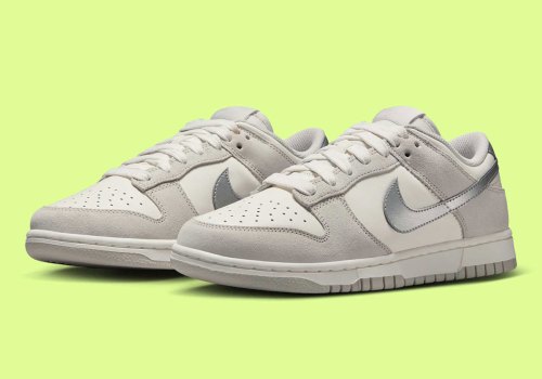 A Silver Swoosh Adds Spark To A Greyed Out Nike Dunk(pic1)
